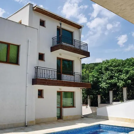 One-bedroom In